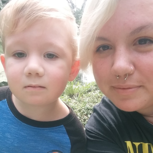 Meet your Posher, Ashley - Picture 1 of 1